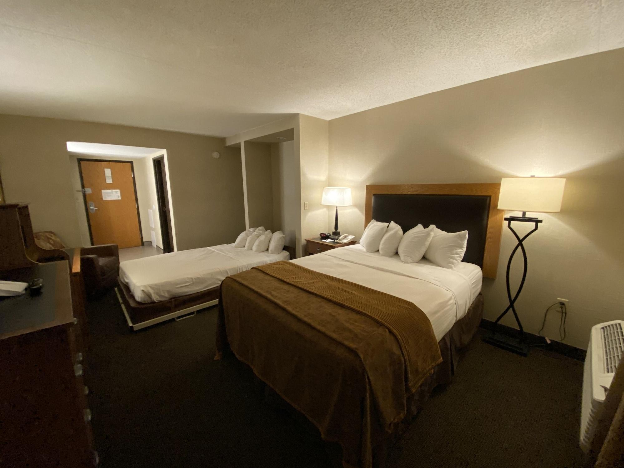 Ramkota Hotel Пиер Екстериор снимка
